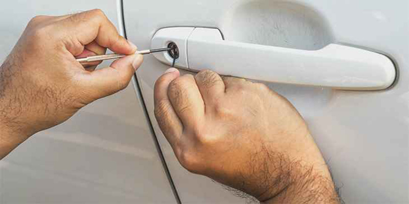 Bars-Locksmith-Locksmith-for-Automobiles-is-Who-You-Get-to-Handle-Your-Security
